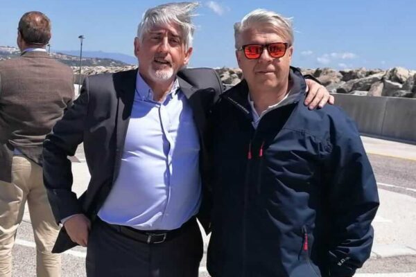 D. Miguel Ángel Díez García, gerente de Puerto Sotogrande y Gojko Kremenic Rodríguez, CEO de
Andalú Sea Robótica Submarina.